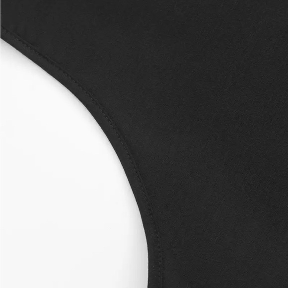 Black Sleeveless Top with Purple Print - Picture 6 of 6